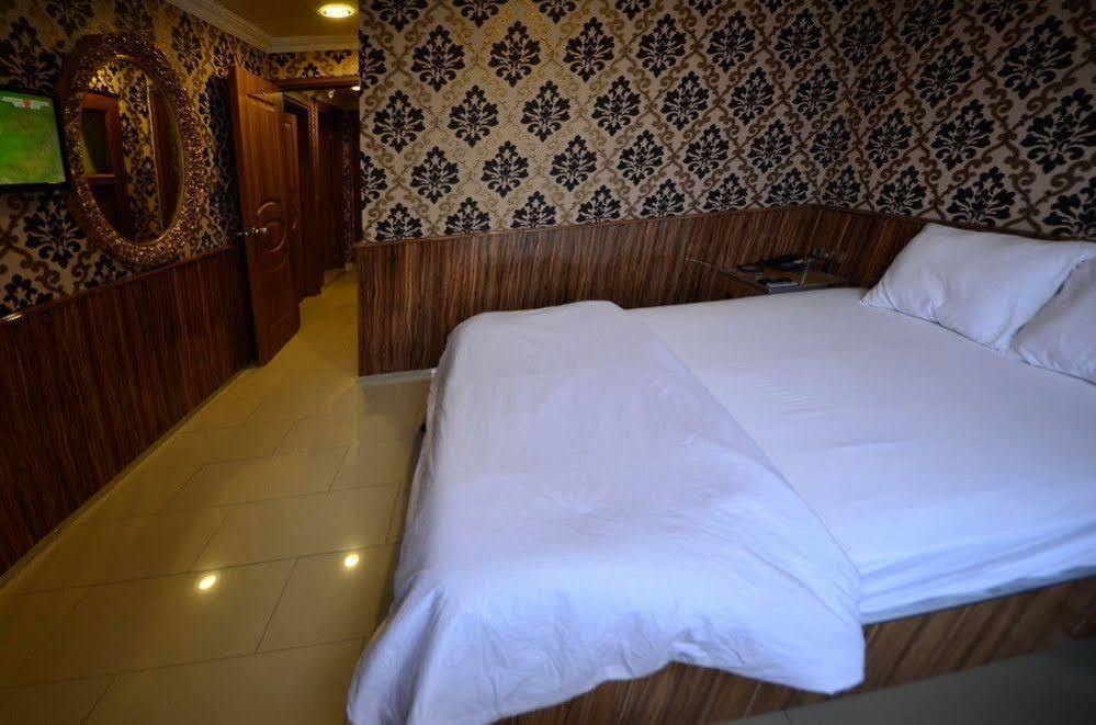 Istiklal Hotel Sanlıurfa Exteriér fotografie